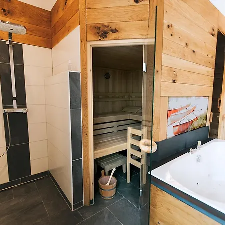 Luxus-chalet Am Fluss Ferienhaus